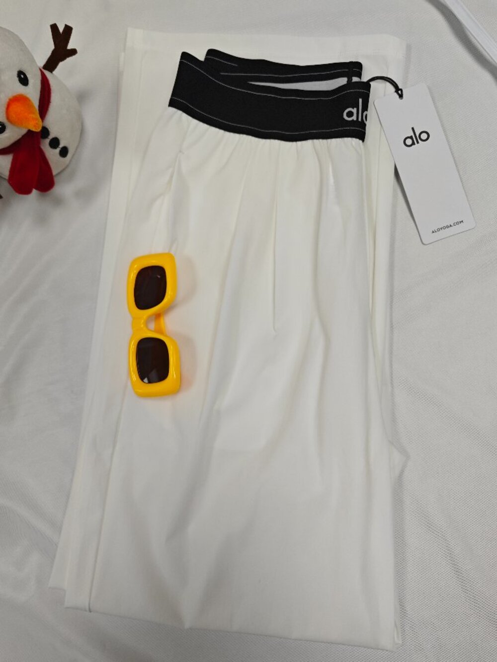 🌺NWT ALO Yoga Suit Up Pants White/Black(Regular)Chic Everyday Style Trouser - Picture 6 of 9